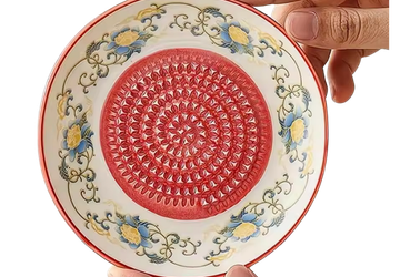 This Durable New Ceramic Gingerroot Grater Plate A Tweak